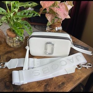 MARC JACOBS crossbody snapshot